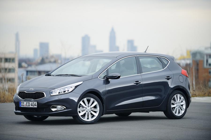  Kia cee&rsquo;d 2012 года  (фото 1 из 72)